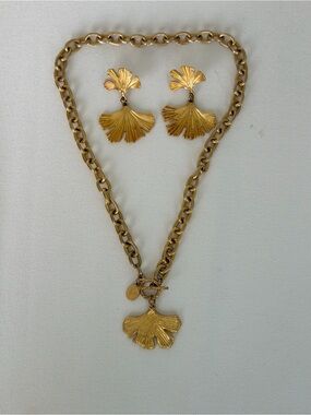 Gold Ginkgo Leaf Pendant Necklace with Matching Drop Earrings
